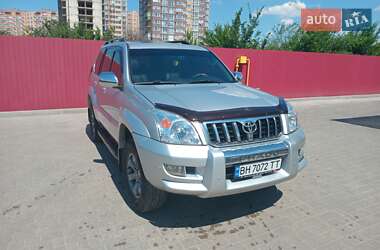 Внедорожник / Кроссовер Toyota Land Cruiser Prado 2005 в 