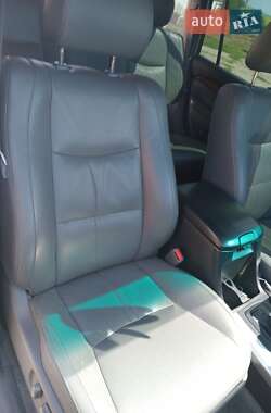 Внедорожник / Кроссовер Toyota Land Cruiser Prado 2005 в 