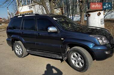 Внедорожник / Кроссовер Toyota Land Cruiser Prado 2005 в 