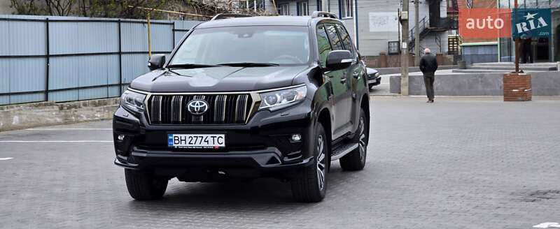 Toyota Land Cruiser Prado 2022