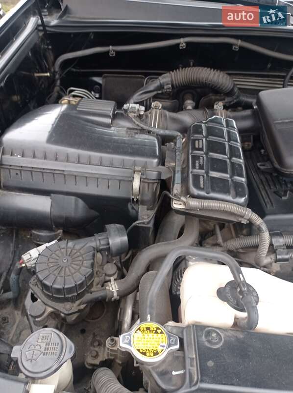 Позашляховик / Кросовер Toyota Land Cruiser Prado 2005 в Стебнику