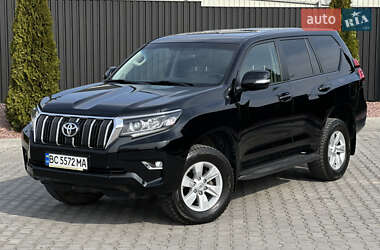 Внедорожник / Кроссовер Toyota Land Cruiser Prado 2019 в 