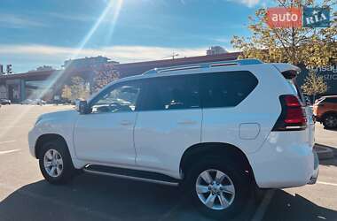 Внедорожник / Кроссовер Toyota Land Cruiser Prado 2019 в Киеве