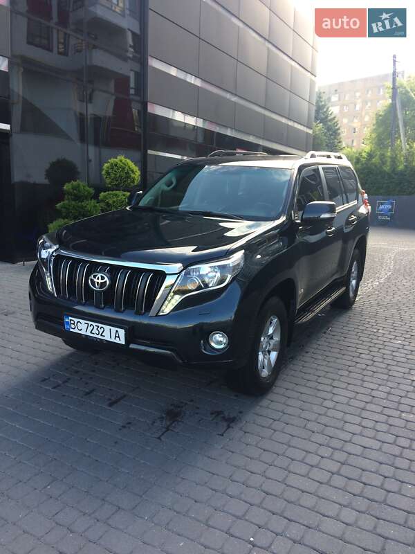 Toyota Land Cruiser Prado 2013