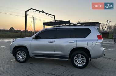 Внедорожник / Кроссовер Toyota Land Cruiser Prado 2010 в 