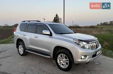 Внедорожник / Кроссовер Toyota Land Cruiser Prado 2010 в 