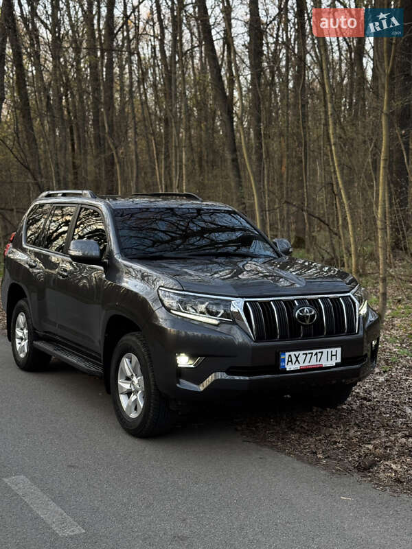 Внедорожник / Кроссовер Toyota Land Cruiser Prado 2022 в Харькове