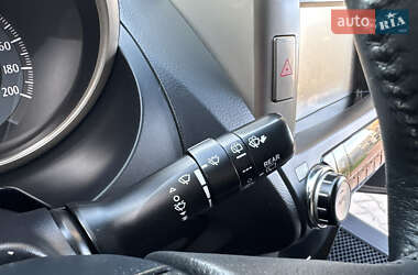 Внедорожник / Кроссовер Toyota Land Cruiser Prado 2014 в 