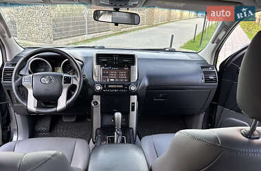 Внедорожник / Кроссовер Toyota Land Cruiser Prado 2014 в 