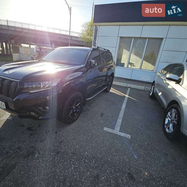 Внедорожник / Кроссовер Toyota Land Cruiser Prado 2023 в Киеве фото 7 Внедорожник / Кроссовер Toyota Land Cruiser Prado 2023 в Киеве