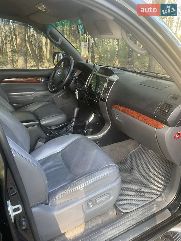 Внедорожник / Кроссовер Toyota Land Cruiser Prado 2006 в Сумах