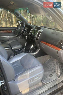 Позашляховик / Кросовер Toyota Land Cruiser Prado 2006 в 