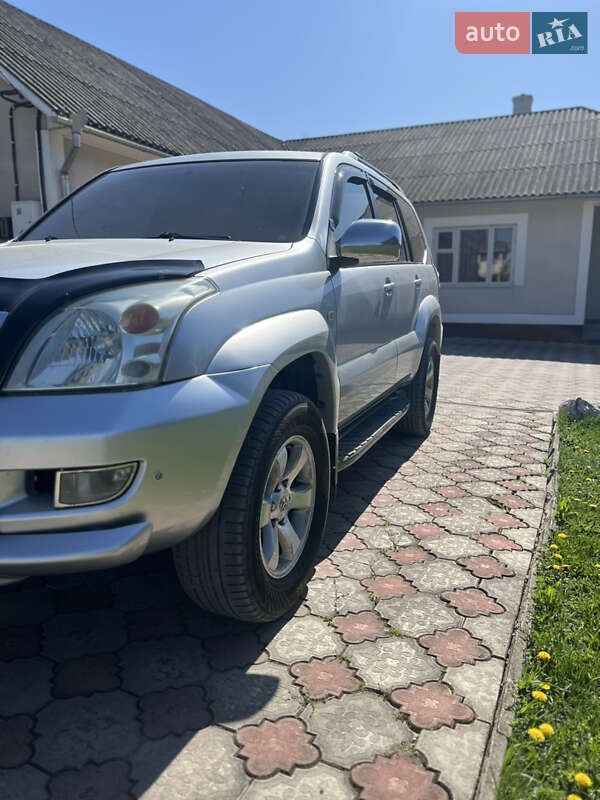 Позашляховик / Кросовер Toyota Land Cruiser Prado 2007 в Тернополі