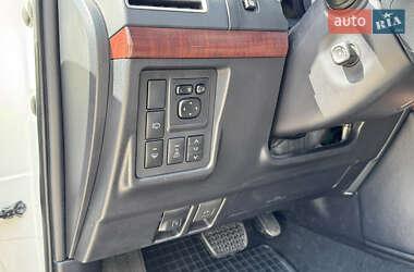 Внедорожник / Кроссовер Toyota Land Cruiser Prado 2014 в 