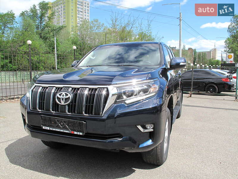 Toyota Land Cruiser Prado 2018