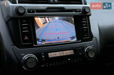 Внедорожник / Кроссовер Toyota Land Cruiser Prado 2014 в 