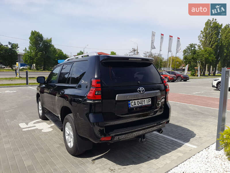 Внедорожник / Кроссовер Toyota Land Cruiser Prado 2022 в Черкассах