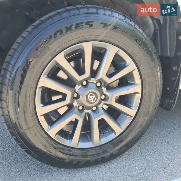 Позашляховик / Кросовер Toyota Land Cruiser Prado 2021 в Вінниці