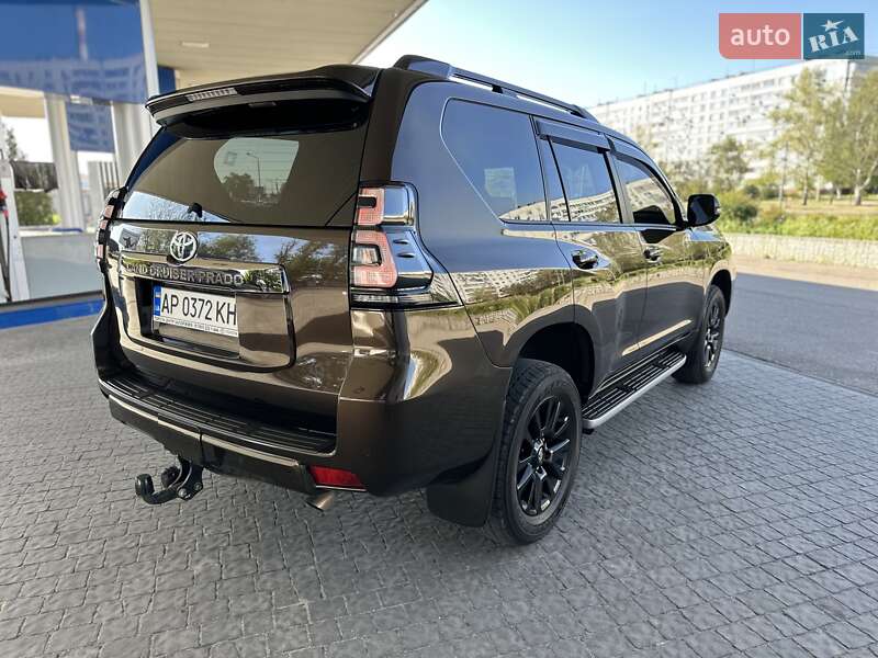 Позашляховик / Кросовер Toyota Land Cruiser Prado 2021 в Дніпрі