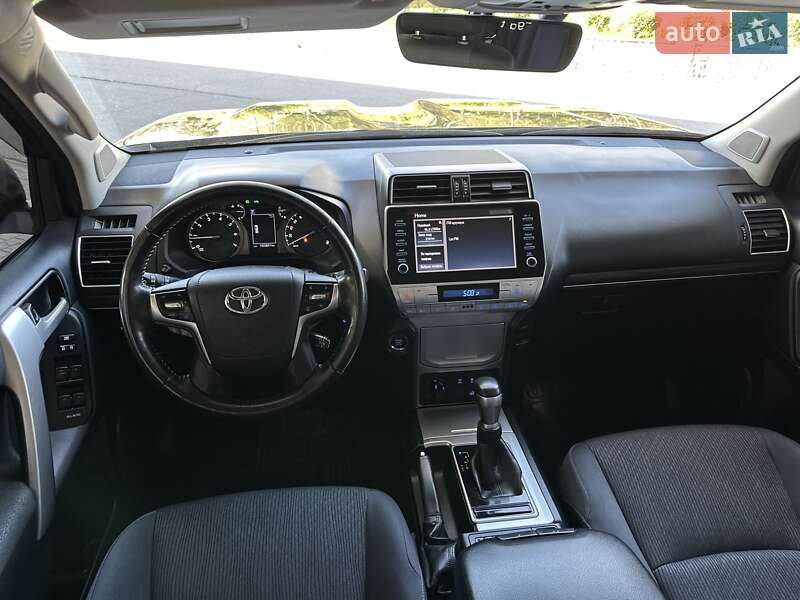 Позашляховик / Кросовер Toyota Land Cruiser Prado 2021 в Дніпрі