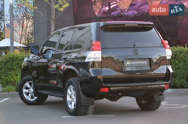 Позашляховик / Кросовер Toyota Land Cruiser Prado 2012 в 