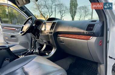 Позашляховик / Кросовер Toyota Land Cruiser Prado 2008 в 
