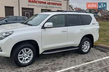 Внедорожник / Кроссовер Toyota Land Cruiser Prado 2012 в 
