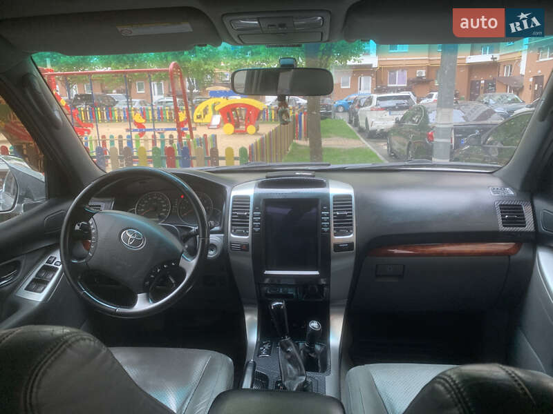 Внедорожник / Кроссовер Toyota Land Cruiser Prado 2007 в Киеве