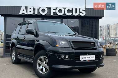 Внедорожник / Кроссовер Toyota Land Cruiser Prado 2004 в Киеве
