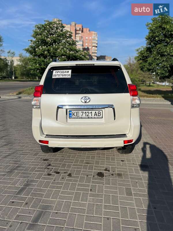 Toyota Land Cruiser Prado 2010