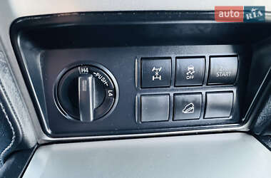 Внедорожник / Кроссовер Toyota Land Cruiser Prado 2022 в 