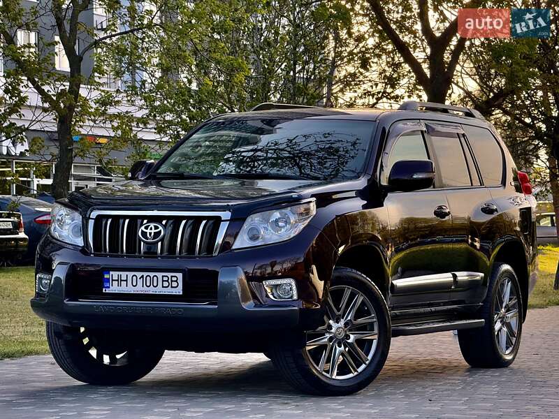 Позашляховик / Кросовер Toyota Land Cruiser Prado 2010 в Одесі