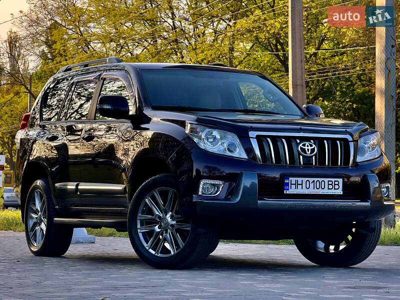 Позашляховик / Кросовер Toyota Land Cruiser Prado 2010 в Одесі