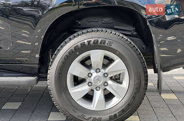 Внедорожник / Кроссовер Toyota Land Cruiser Prado 2022 в 