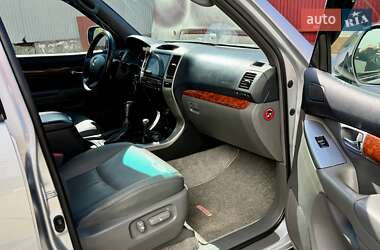 Внедорожник / Кроссовер Toyota Land Cruiser Prado 2006 в 