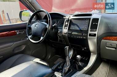 Внедорожник / Кроссовер Toyota Land Cruiser Prado 2006 в 