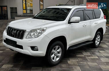 Внедорожник / Кроссовер Toyota Land Cruiser Prado 2012 в Киеве