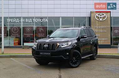 Внедорожник / Кроссовер Toyota Land Cruiser Prado 2022 в Киеве