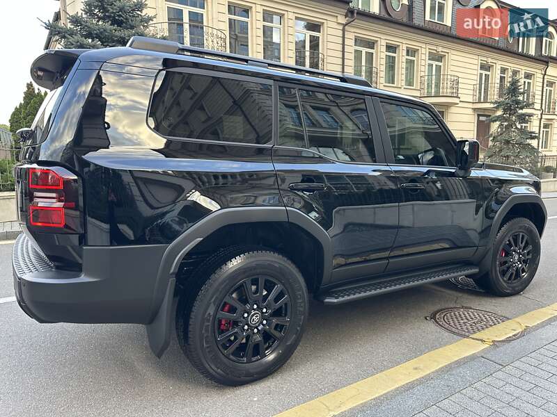 Позашляховик / Кросовер Toyota Land Cruiser Prado 2025 в Києві