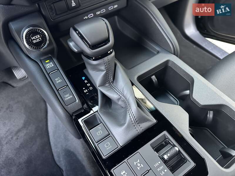 Позашляховик / Кросовер Toyota Land Cruiser Prado 2025 в Києві