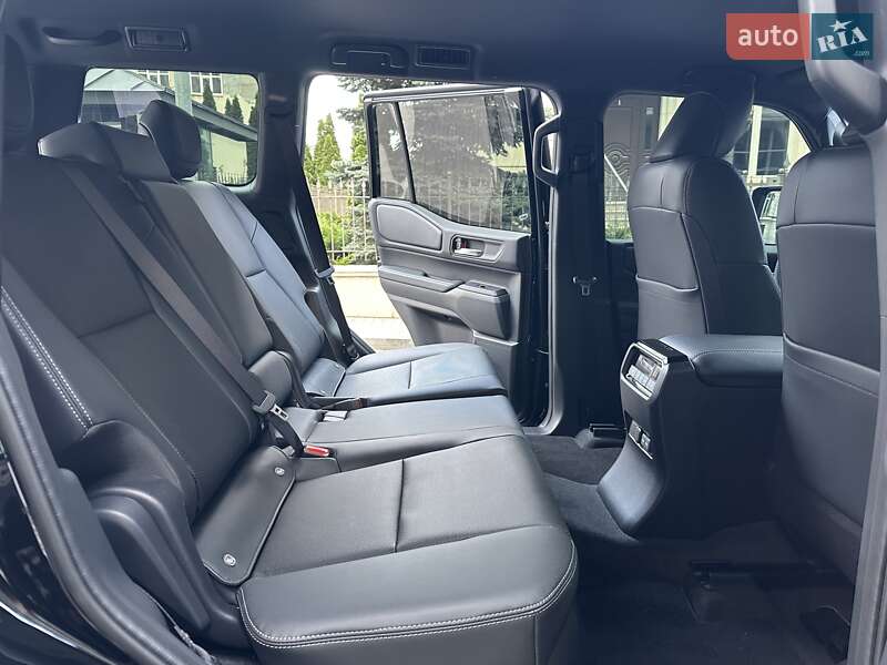 Позашляховик / Кросовер Toyota Land Cruiser Prado 2025 в Києві