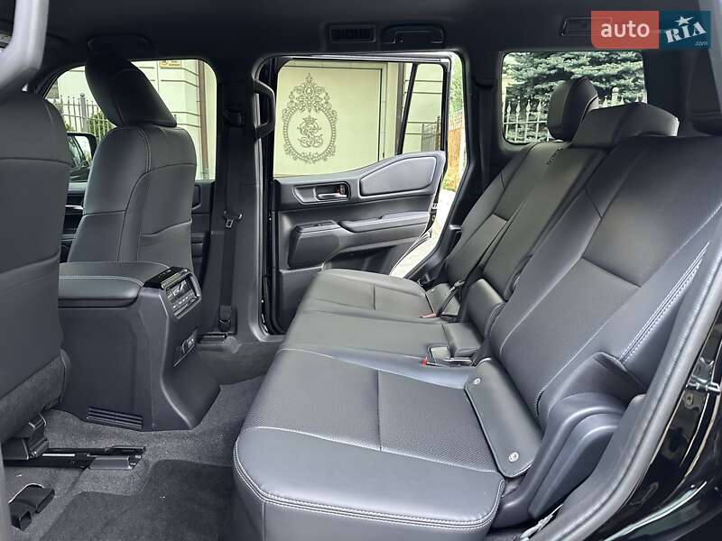 Позашляховик / Кросовер Toyota Land Cruiser Prado 2025 в Києві