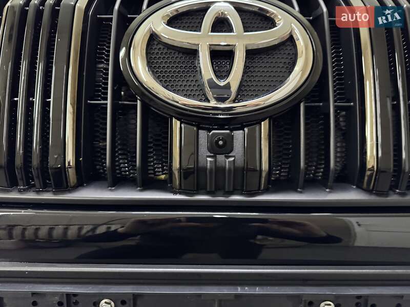 Позашляховик / Кросовер Toyota Land Cruiser Prado 2022 в Умані