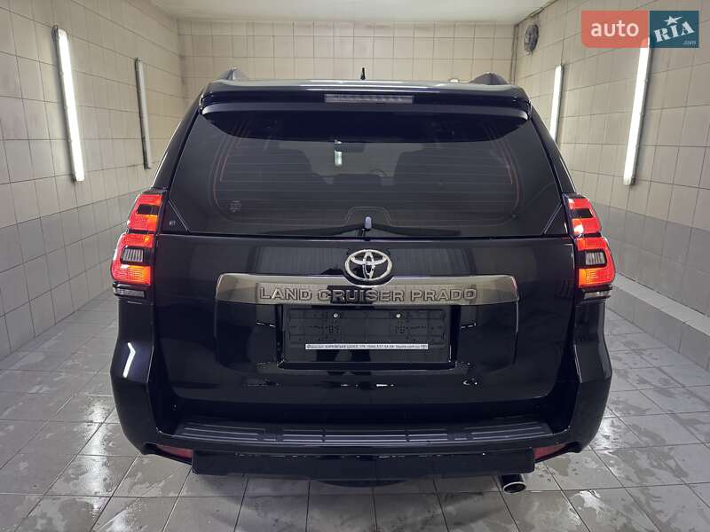 Позашляховик / Кросовер Toyota Land Cruiser Prado 2022 в Умані