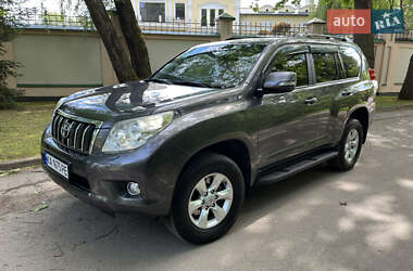 Позашляховик / Кросовер Toyota Land Cruiser Prado 2010 в 