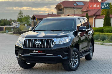 Внедорожник / Кроссовер Toyota Land Cruiser Prado 2022 в 