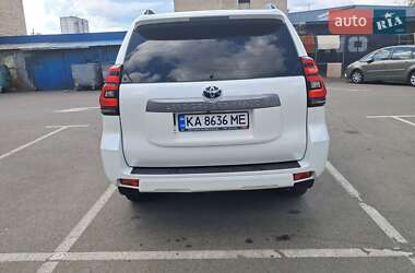 Позашляховик / Кросовер Toyota Land Cruiser Prado 2019 в Києві