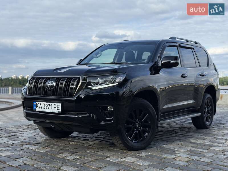 Позашляховик / Кросовер Toyota Land Cruiser Prado 2022 в Києві