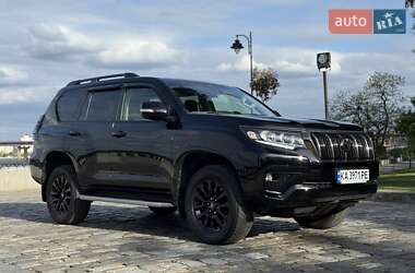 Внедорожник / Кроссовер Toyota Land Cruiser Prado 2022 в Киеве