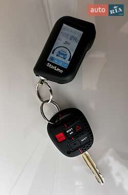 Внедорожник / Кроссовер Toyota Land Cruiser Prado 2004 в 